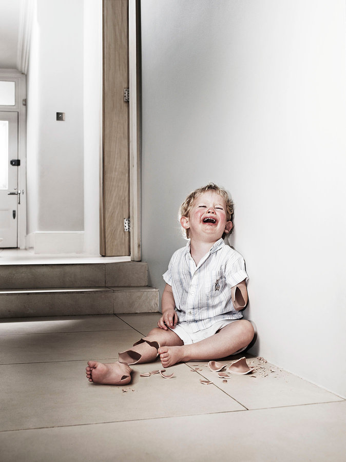 Nobodies Children Foundation Julia Fullerton-Batten Happy Finish Retouch Stefano Cherubini