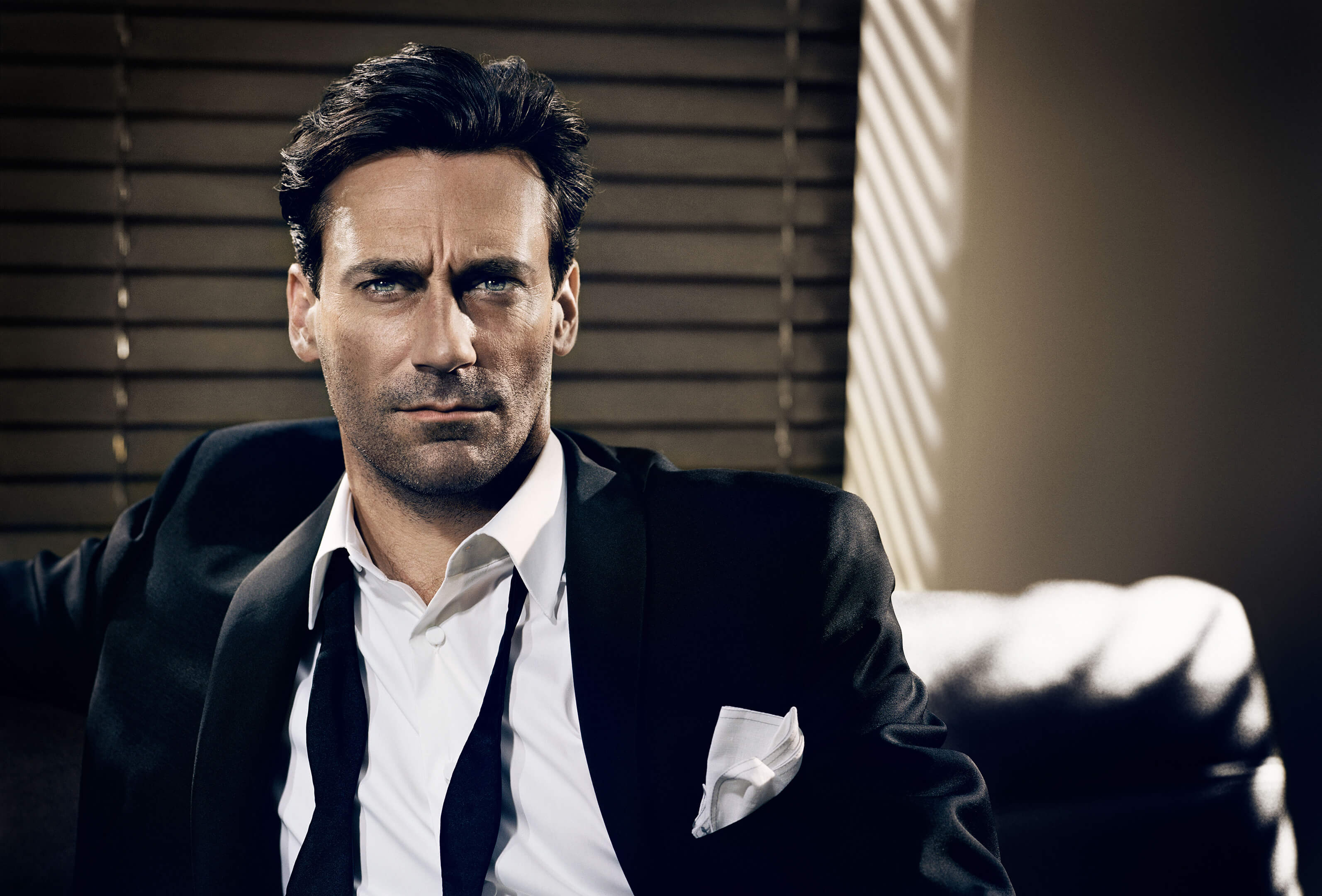 GQ Magazine Happy Finish Retouch Emma Jacob