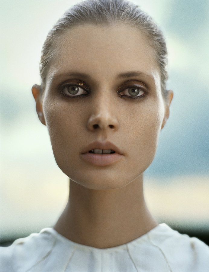 German Vogue Happy Finish Retouch Nick Nedeljkovic