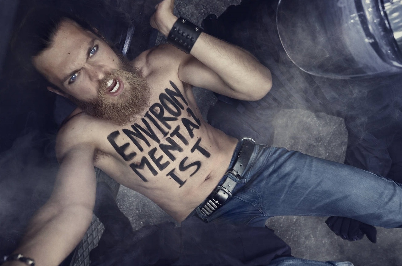 Replay Happy Finish Retouch Rainer Usselmann