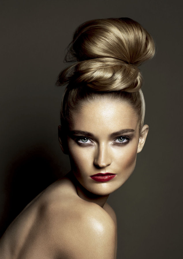 L'Oreal Happy Finish Retouch Anna Watson-Smith