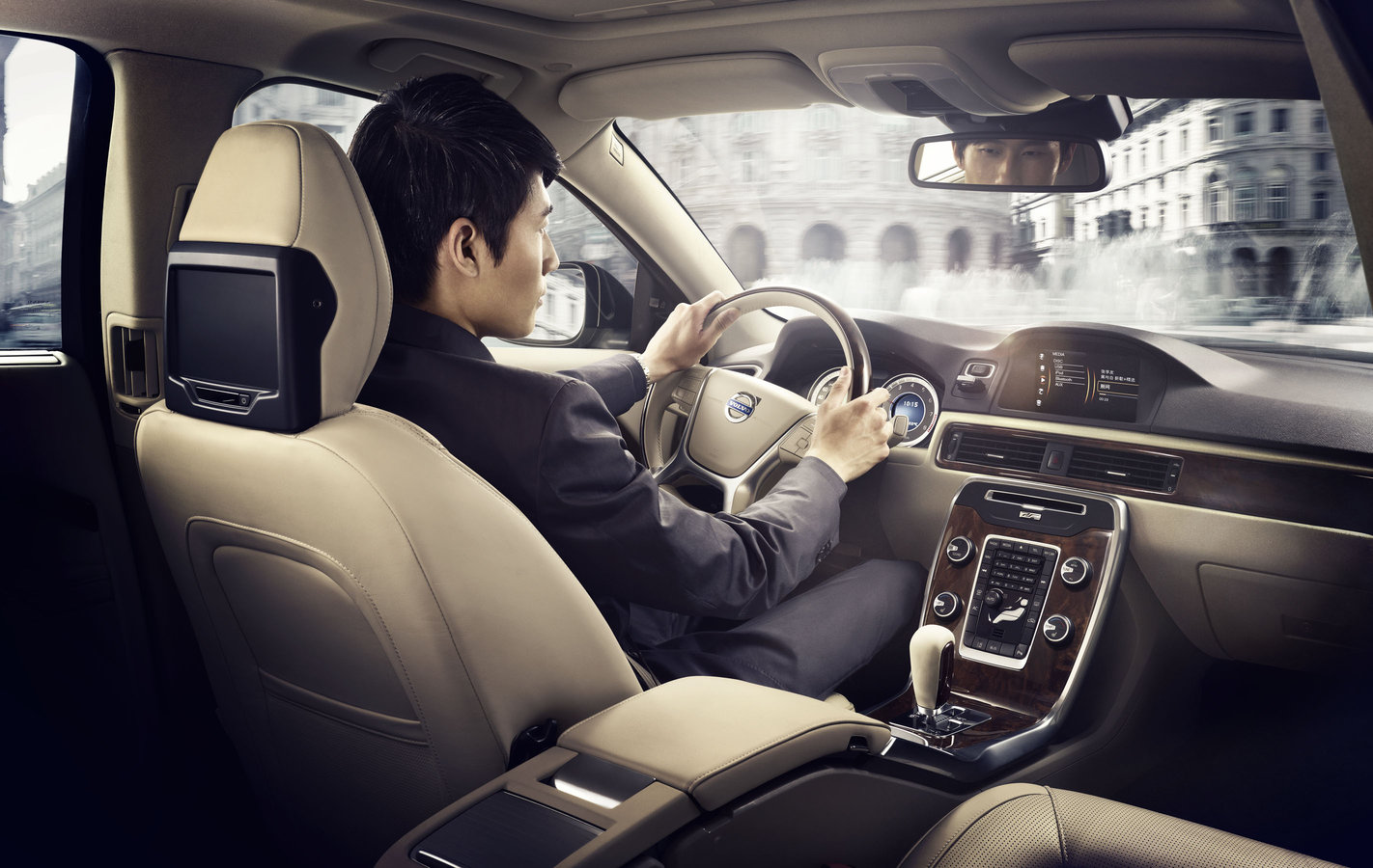 Volvo Happy Finish Retouch David Tweedie